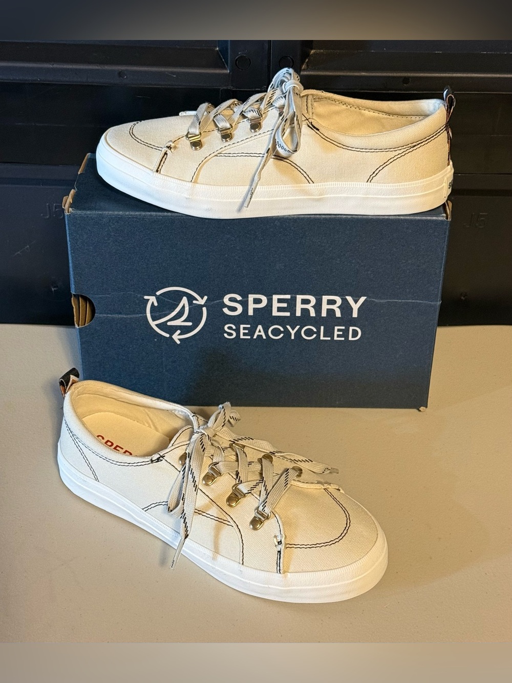 Sperry Crest Vibe Sport White Top-Sider - New/Wide Width- Goes with Everything!
